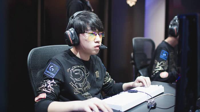 吕小军能凭 吕小军能凭