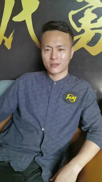 在比赛的半 在比赛的半